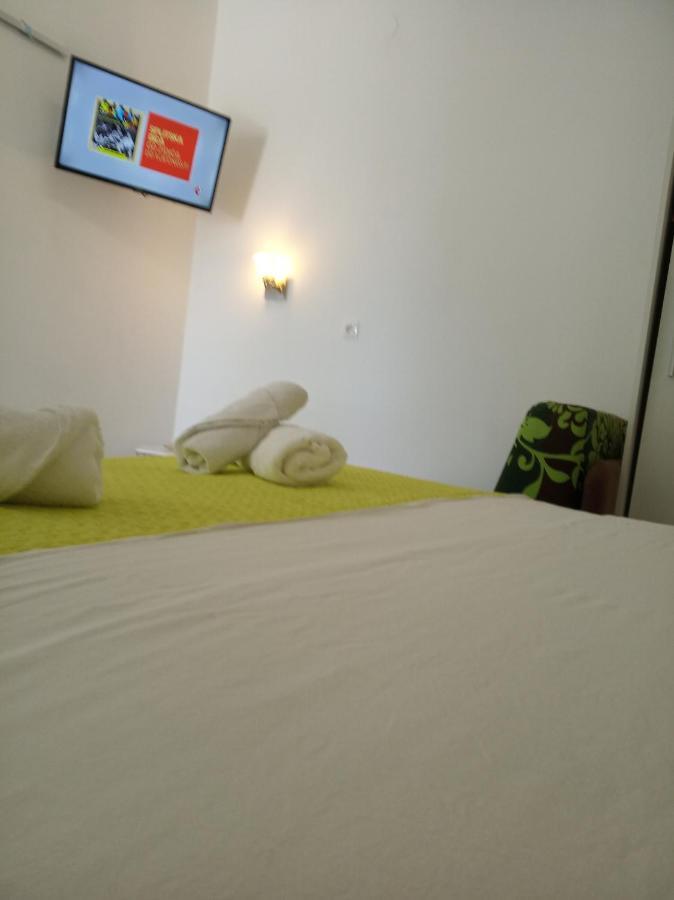 Apartments Meri Vodice Esterno foto